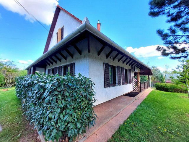 Eladó családi ház, Solymáron 159 M Ft, 5+1 szobás