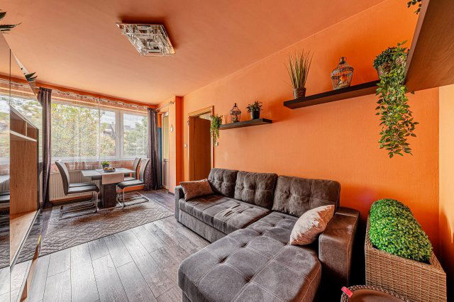 Eladó téglalakás, Szigetszentmiklóson 52.6 M Ft, 2 szobás