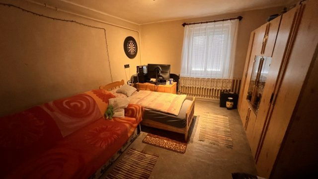 Eladó családi ház, Mezőcsáton 7.5 M Ft, 2 szobás