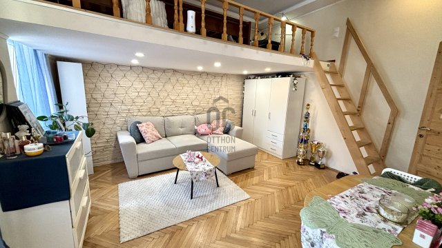 Eladó téglalakás, Budapesten, VII. kerületben 52.9 M Ft