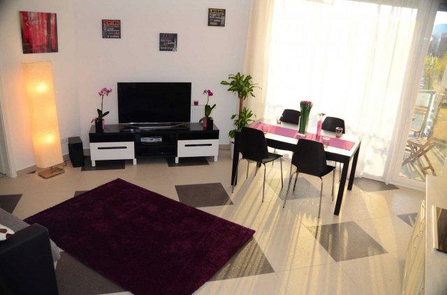 Kiadó téglalakás, albérlet, XI. kerületben, Fehérvári úton