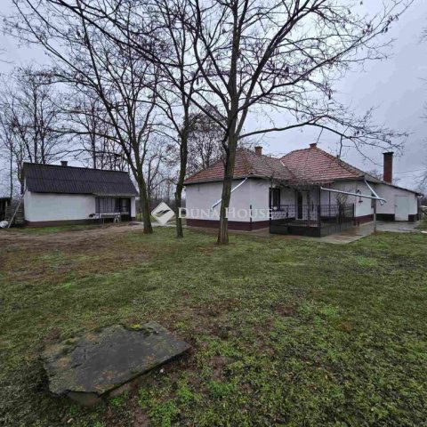 Eladó mezogazdasagi ingatlan, Lajosmizsén 49.5 M Ft, 3 szobás