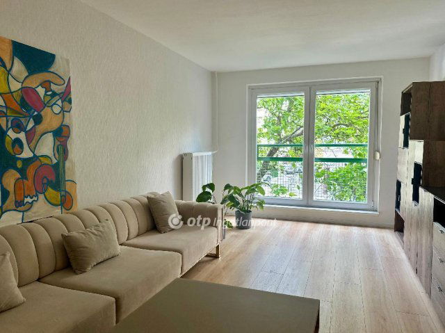 Eladó panellakás, Budapesten, IV. kerületben 75.9 M Ft