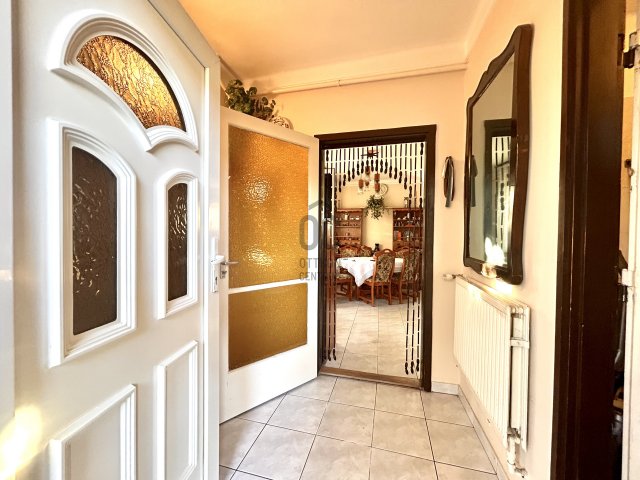 Eladó családi ház, Győrött 129.99 M Ft, 4 szobás