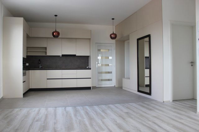 Kiadó téglalakás, albérlet, Szombathelyen 200 E Ft / hó