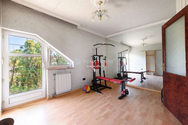 Eladó családi ház, Fóton 149.9 M Ft, 7 szobás