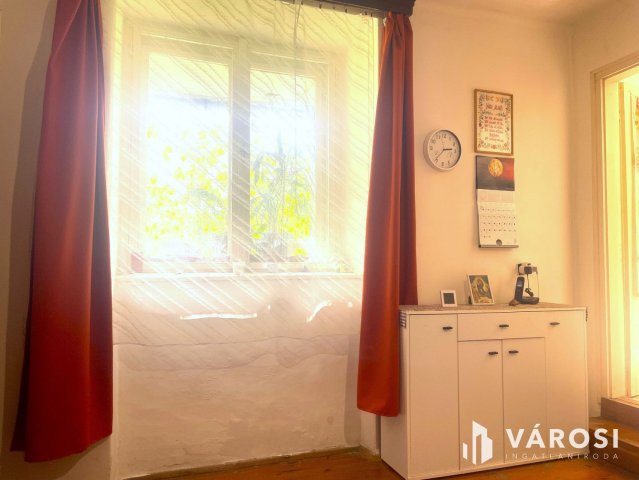 Eladó családi ház, Tamásiban 24.9 M Ft, 4 szobás