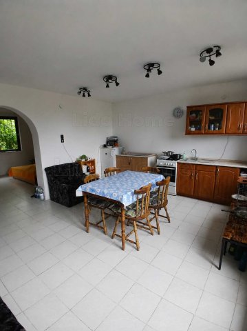 Eladó családi ház, Csajágon 62 M Ft, 2+3 szobás