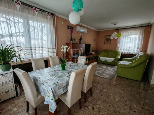 Eladó családi ház, Budapesten, XVII. kerületben 115.9 M Ft