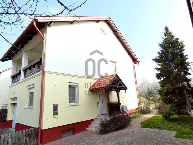 Eladó családi ház, Bajon 148.9 M Ft, 6 szobás