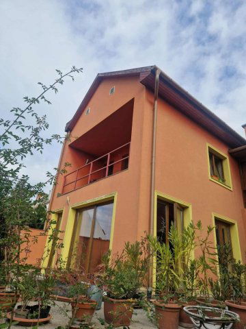 Eladó téglalakás, Egerben 70 M Ft, 2 szobás