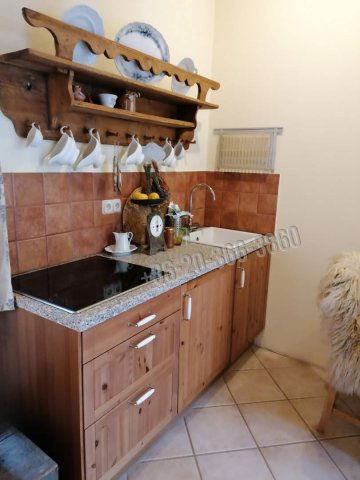 Kiadó családi ház, albérlet, Budaörsön 200 E Ft / hó