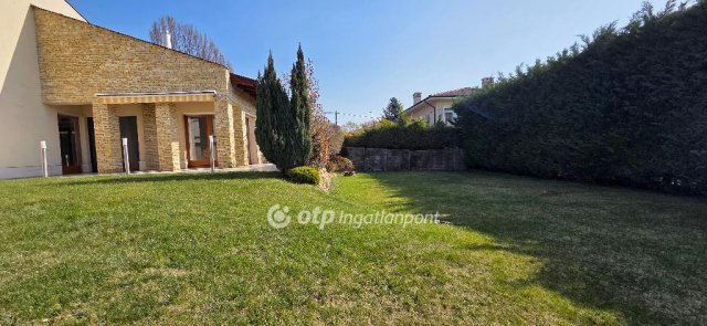 Eladó családi ház, Diósdon 199.3 M Ft, 6 szobás