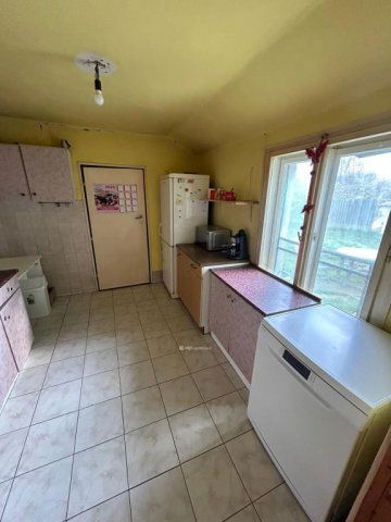 Eladó családi ház, Hajdúszováton 34 M Ft, 2 szobás