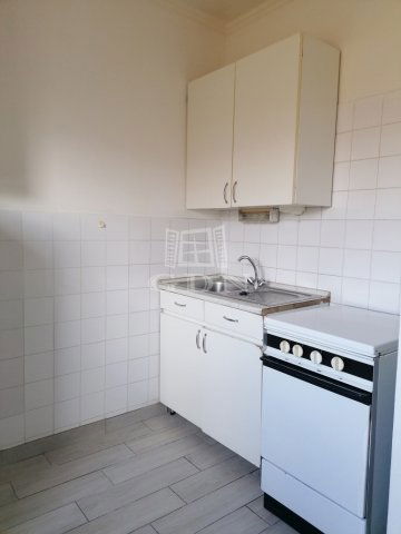 Kiadó panellakás, albérlet, Szegeden 130 E Ft / hó, 1 szobás