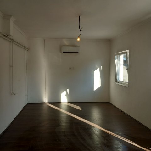 Eladó családi ház, Lőrinciben 55.9 M Ft, 3 szobás