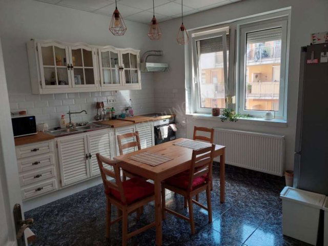Kiadó téglalakás, albérlet, XIII. kerületben, Üteg utcában
