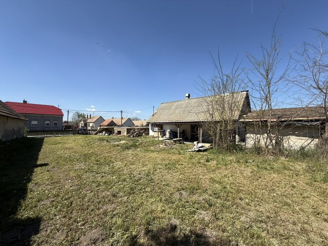 Eladó családi ház, Pátkán 16 M Ft, 2 szobás