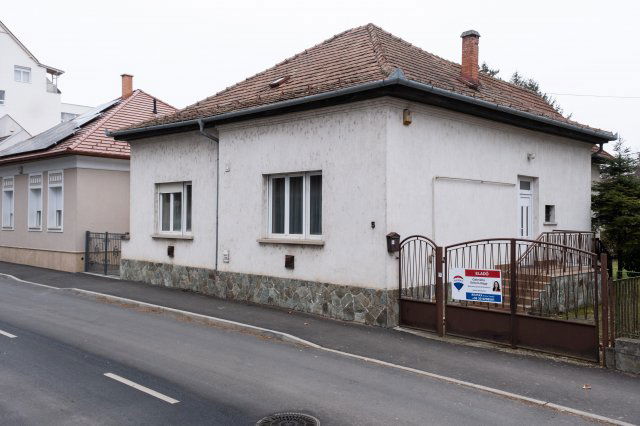 Eladó családi ház, Zalaegerszegen 63 M Ft, 5 szobás