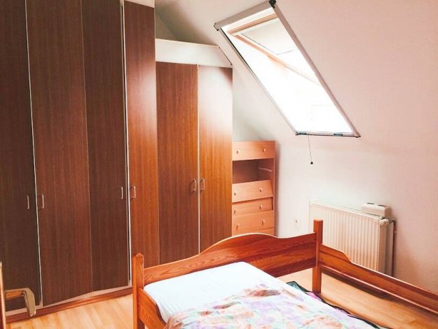 Eladó családi ház, Veresegyházon 155 M Ft, 6+2 szobás