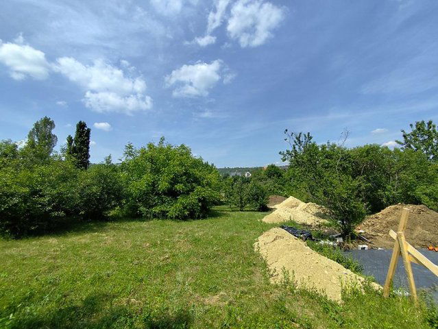 Eladó telek, Budapesten, III. kerületben 81.9 M Ft