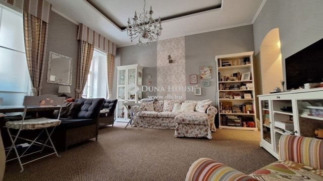 Eladó téglalakás, Budapesten, I. kerületben 114.9 M Ft, 2 szobás