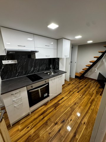 Eladó téglalakás, Budapesten, VIII. kerületben 35.8 M Ft