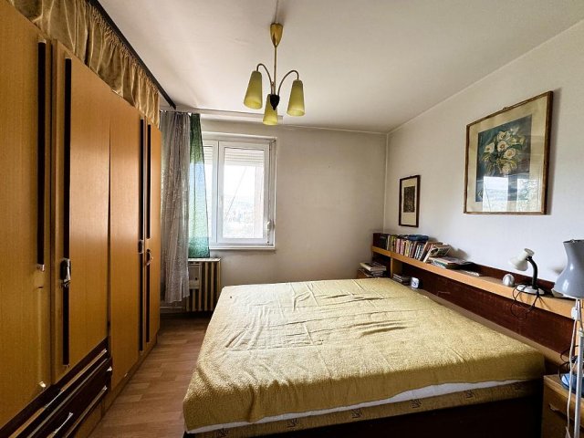 Eladó panellakás, Budapesten, III. kerületben 64.9 M Ft, 2 szobás