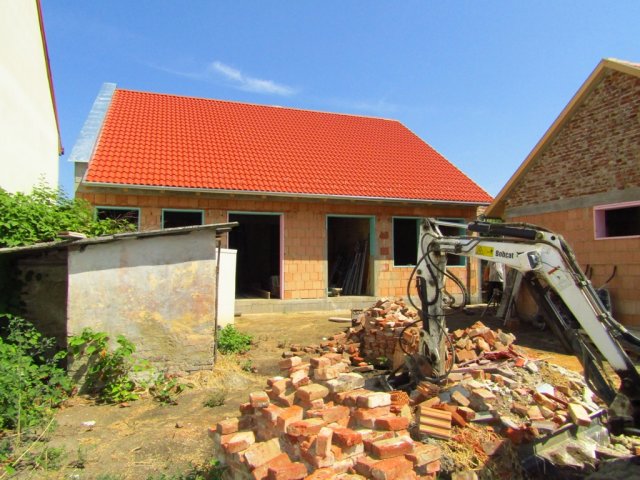 Eladó családi ház, Szigetváron 112.9 M Ft, 4 szobás