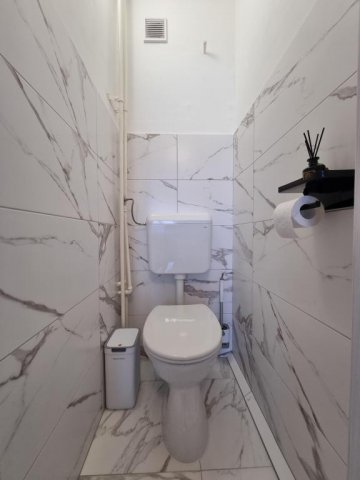 Eladó panellakás, Pápán 44.75 M Ft, 2 szobás