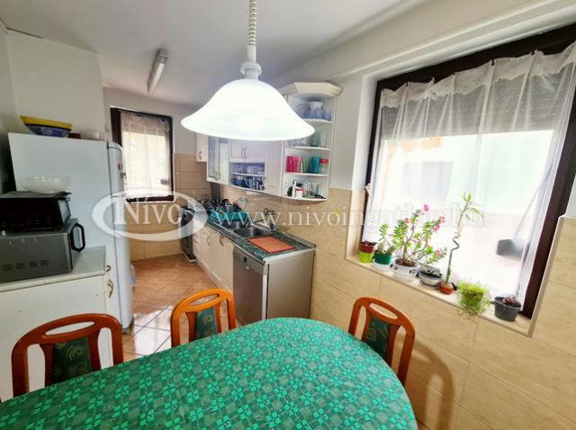 Eladó sorház, Veszprémben 149 M Ft, 7+1 szobás