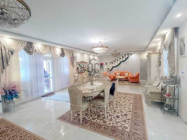 Eladó családi ház, Kartalon 155 M Ft, 6 szobás