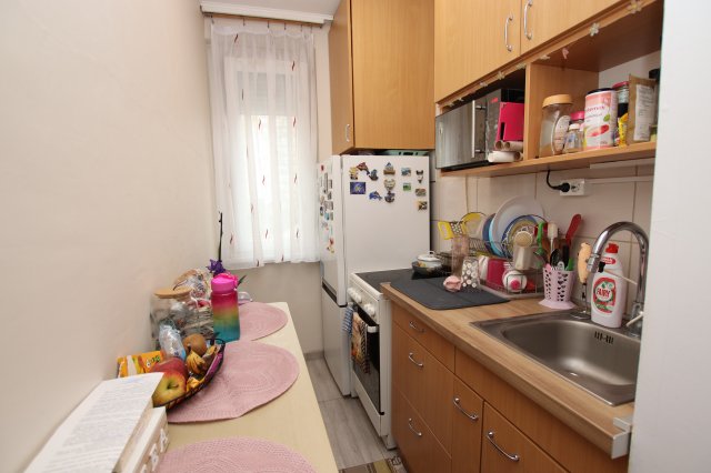 Eladó panellakás, Debrecenben 49 M Ft, 1+1 szobás