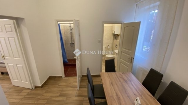 Eladó családi ház, Budapesten, XX. kerületben 79.9 M Ft