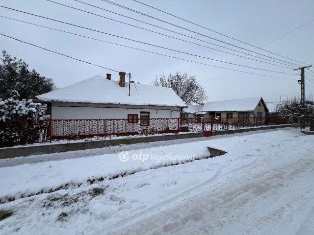 Eladó családi ház, Berettyóújfaluban 19.9 M Ft, 2 szobás