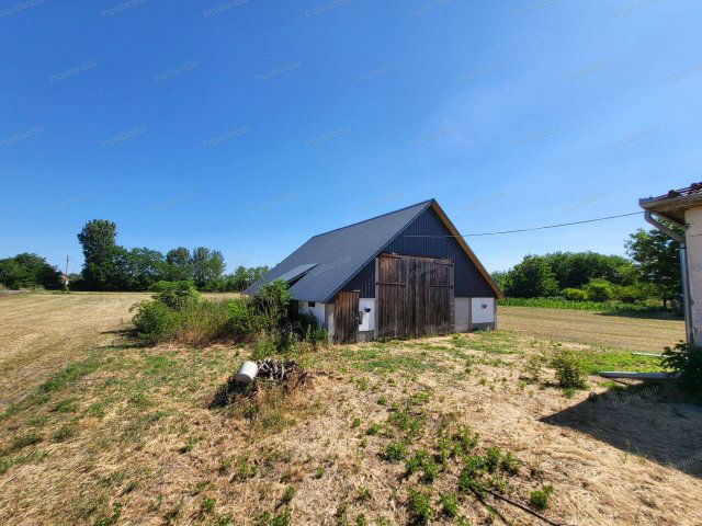 Eladó családi ház, Fábiánházán 13.9 M Ft, 2 szobás