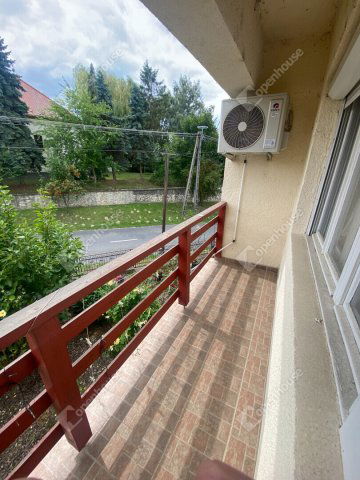 Eladó családi ház, Bakonyszentkirályon 77.9 M Ft, 4 szobás