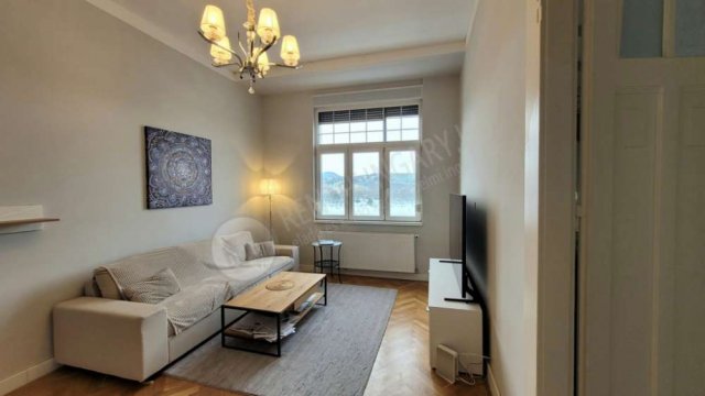 Kiadó téglalakás, albérlet, XIII. kerületben, Újpesti rakparton