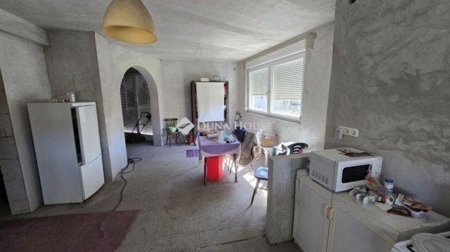 Eladó családi ház, Pátyon 139.5 M Ft, 6 szobás