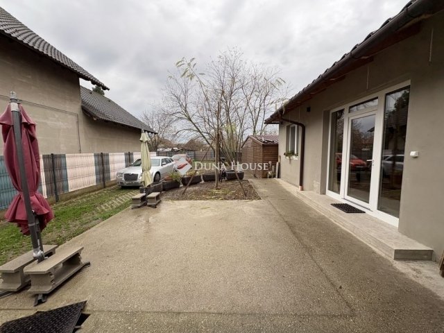 Eladó családi ház, Kiskunlacházán 59.9 M Ft, 4 szobás