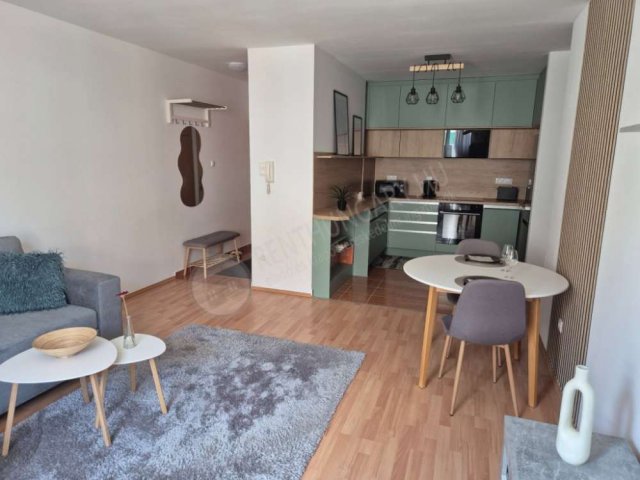 Kiadó téglalakás, albérlet, VIII. kerületben, Lovassy László utcában