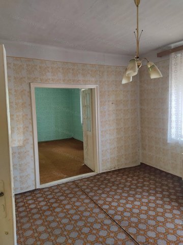 Eladó családi ház, Nagykátán 28.3 M Ft, 3 szobás