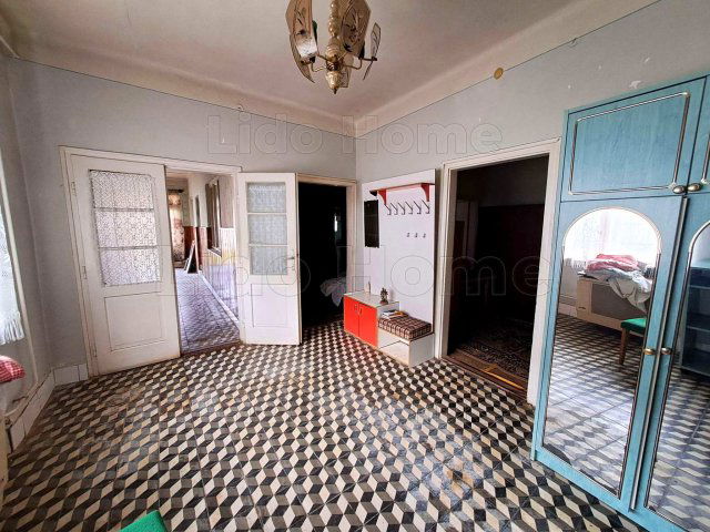 Eladó családi ház, Tótszerdahelyen 16 M Ft, 4 szobás