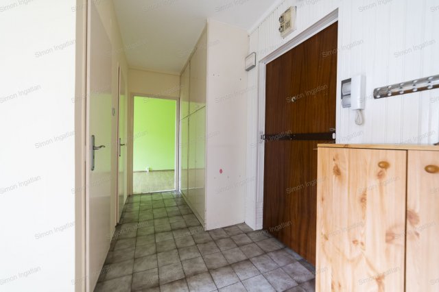 Kiadó panellakás, albérlet, Kecskeméten 140 E Ft / hó, 2 szobás