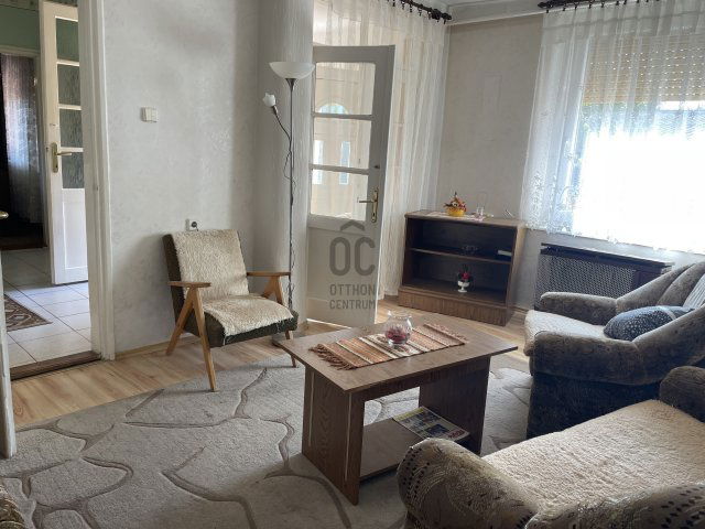 Eladó családi ház, Abonyban 39.99 M Ft, 3 szobás
