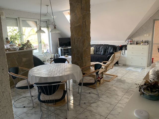 Eladó családi ház, Szigethalmon 92.9 M Ft, 1+3 szobás