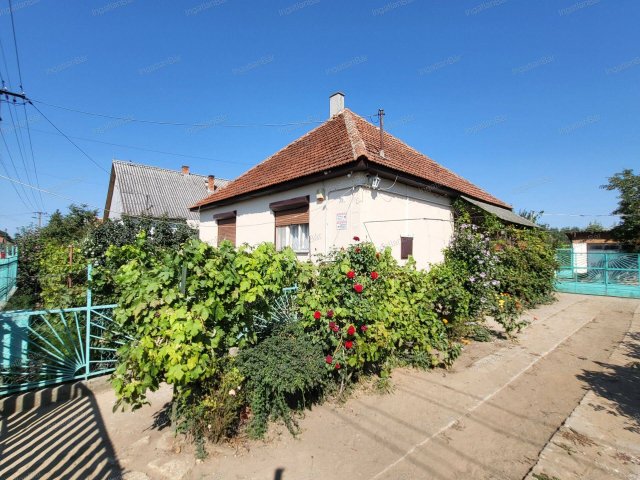 Eladó családi ház, Nagyecseden 11.9 M Ft, 2 szobás