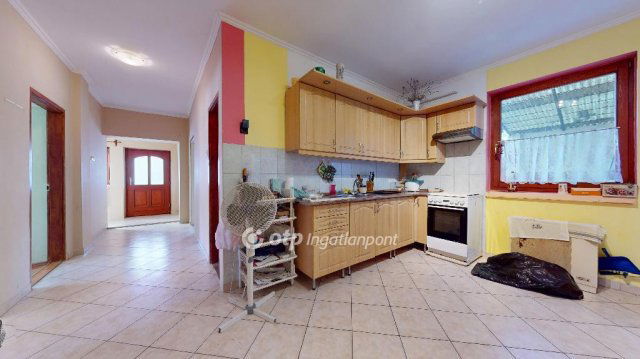 Eladó családi ház, Tokajban 39 M Ft, 2+1 szobás