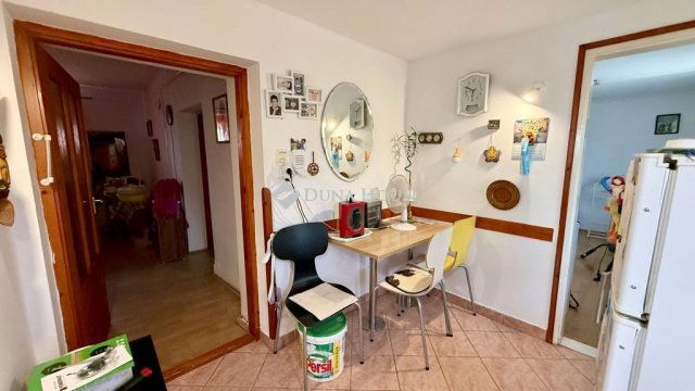 Eladó családi ház, Kiszomboron 31.5 M Ft, 3 szobás