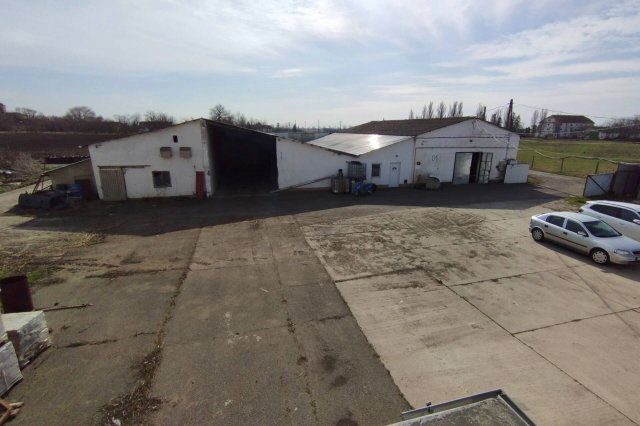 Eladó ipari ingatlan, Szabadkígyóson 135 M Ft